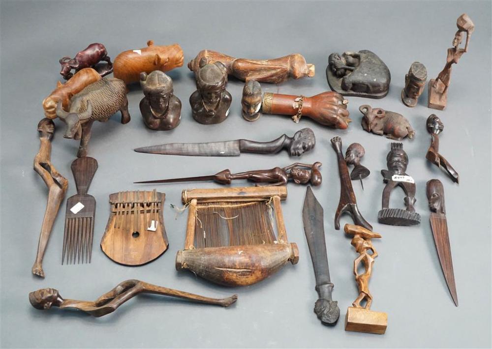 COLLECTION OF AFRICAN CARVED WOOD 3283c6