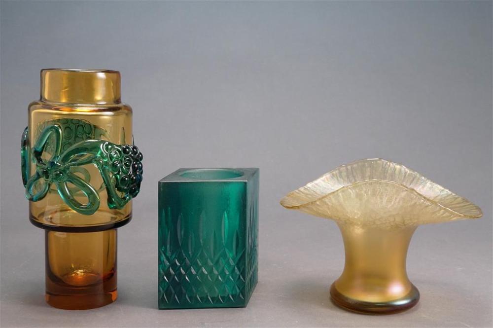 SASCHA BRASTOFF, GREEN RESIN VASE,