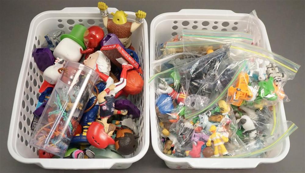 TWO BASKETS OF ASSORTED PLASTIC 3284b9