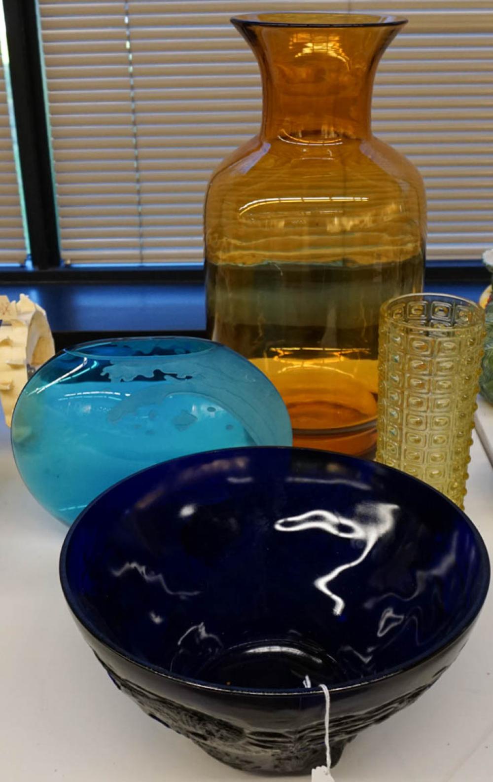 COLLECTION OF ART GLASS, INCLUDING BLENKO
