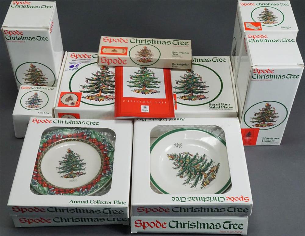 TWENTY-ONE SPODE CHRISTMAS TREE