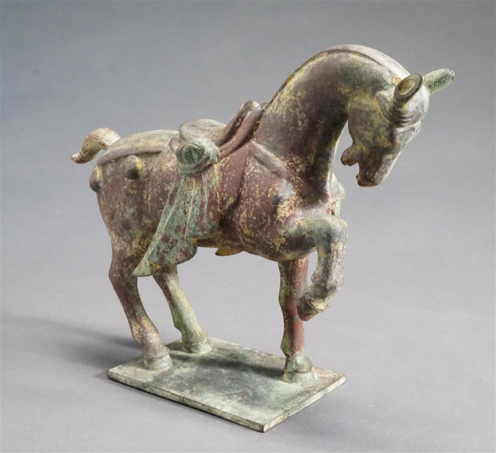 VERDIGRIS BRONZE FIGURE OF A HORSE  328535