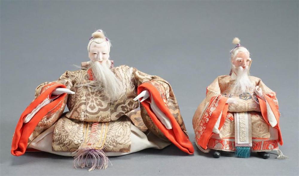 TWO ANTIQUE JAPANESE HINA COURT 32864a