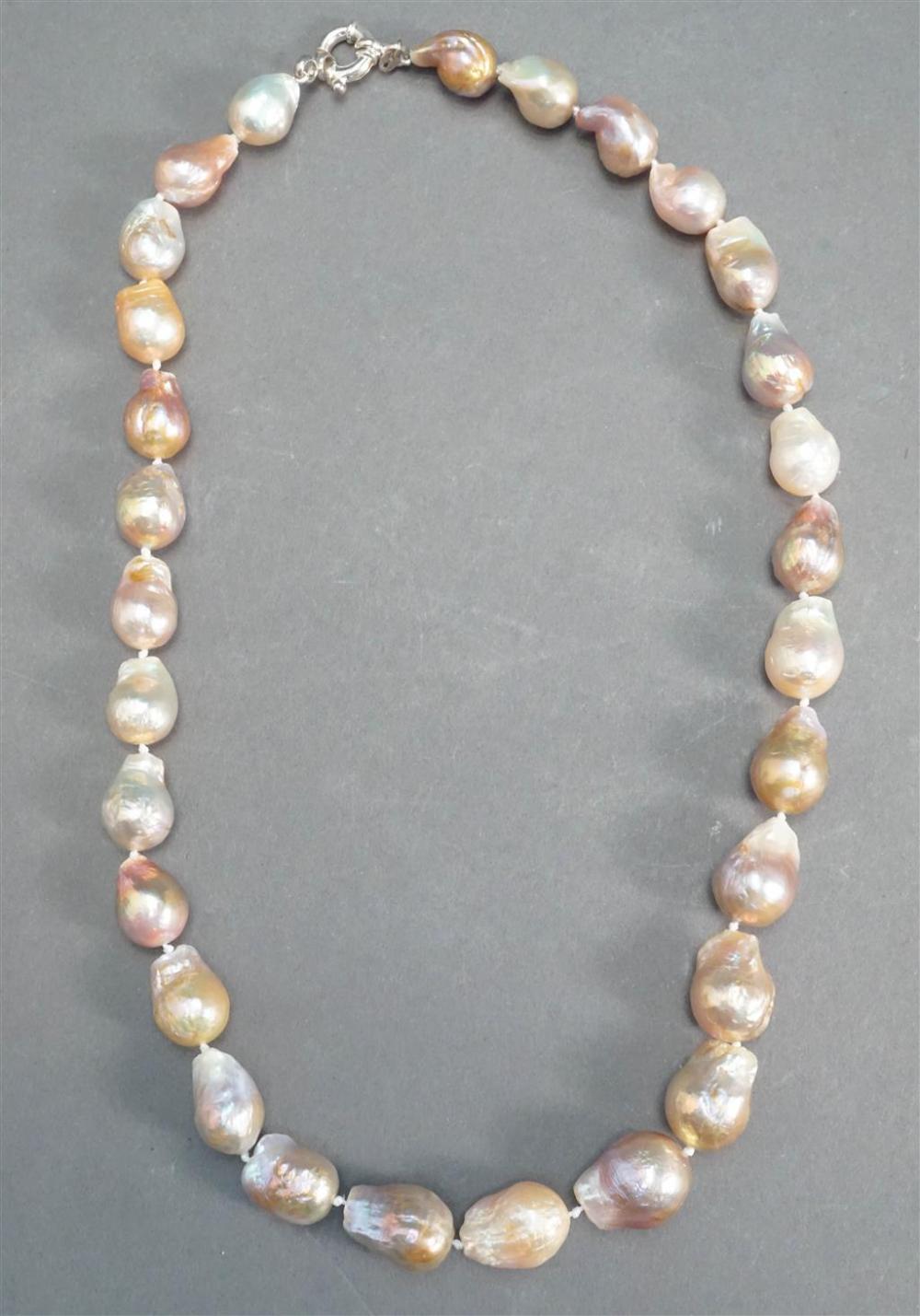 BAROQUE FRESHWATER PEARL NECKLACE 328673