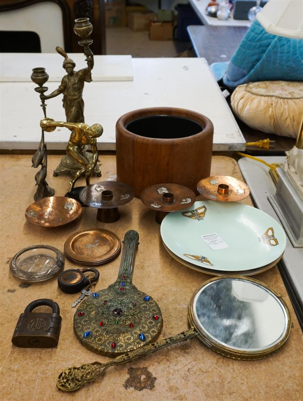 COLLECTION OF ASSORTED CABINET AND TABLE