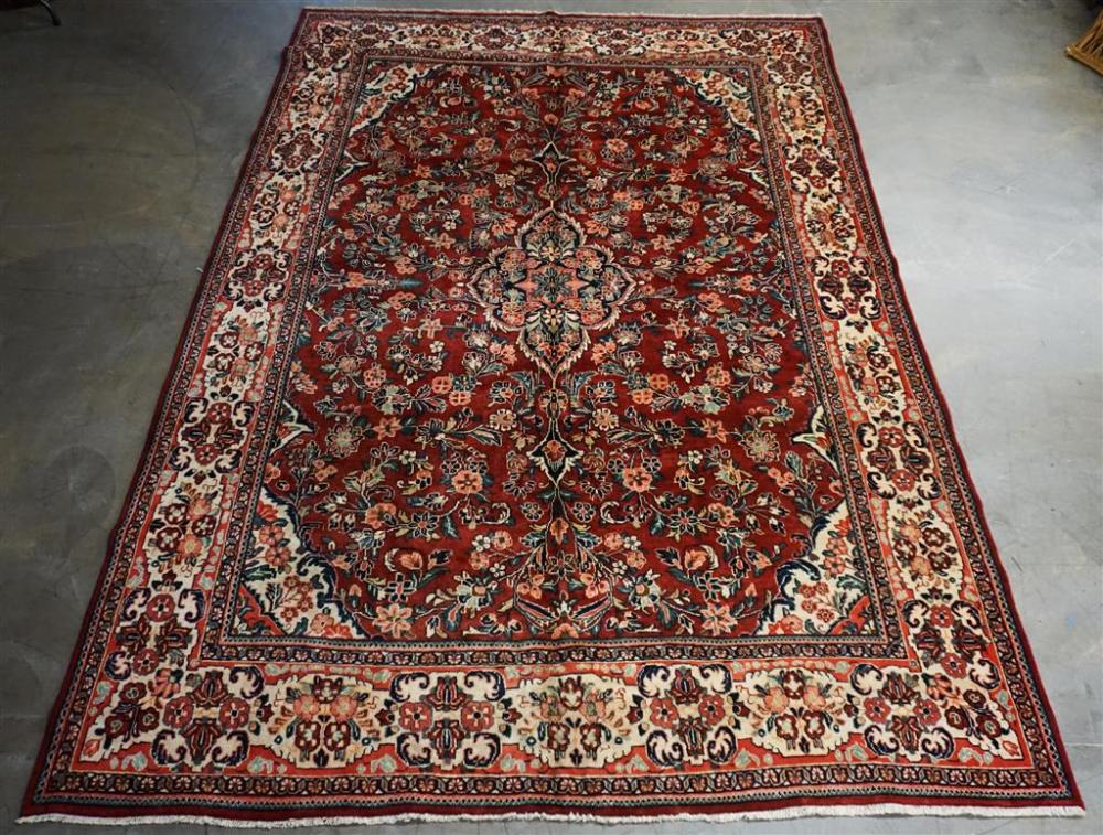 MAHAL RUG 12 FT 7 IN X 8 FT 9 INMahal