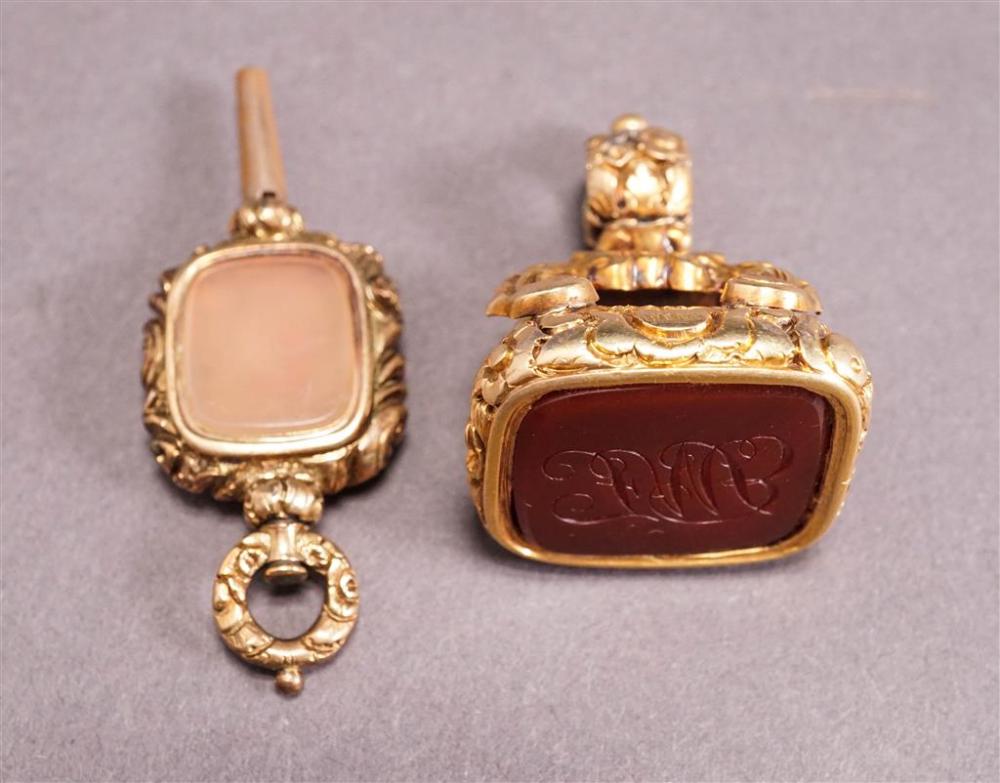 YELLOW-GOLD FILLED WATCH FOB AND KEYYellow-Gold