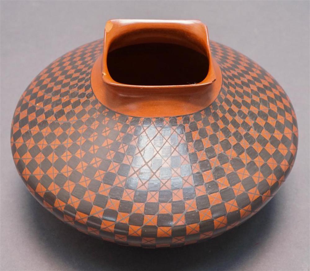 OLGA QUEZADA MEXICAN MATA POTTERY BOWL