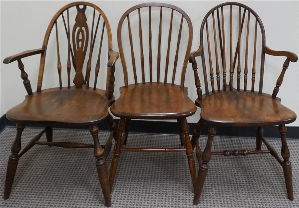 PAIR OF WINDSOR STYLE WOOD SACK BACK 328f19