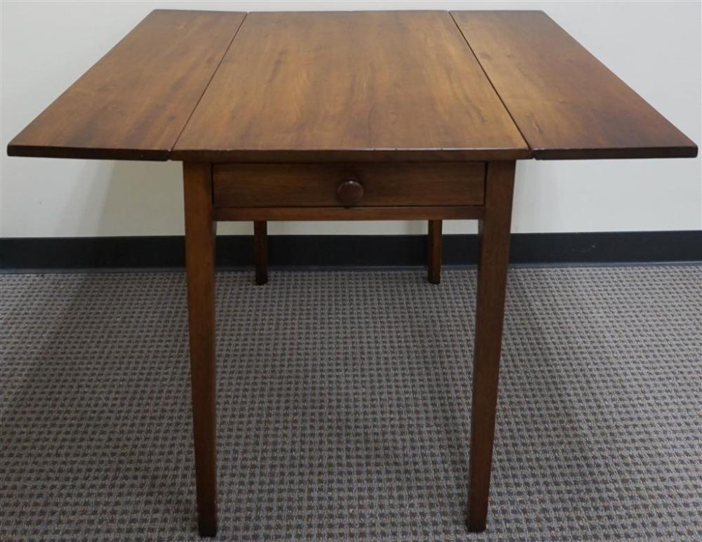 FEDERAL STYLE WALNUT DROP-LEAF