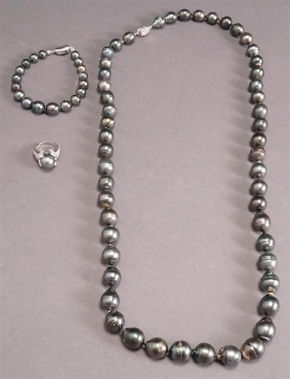 CULTURED TAHITIAN PEARL RING, NECKLACE