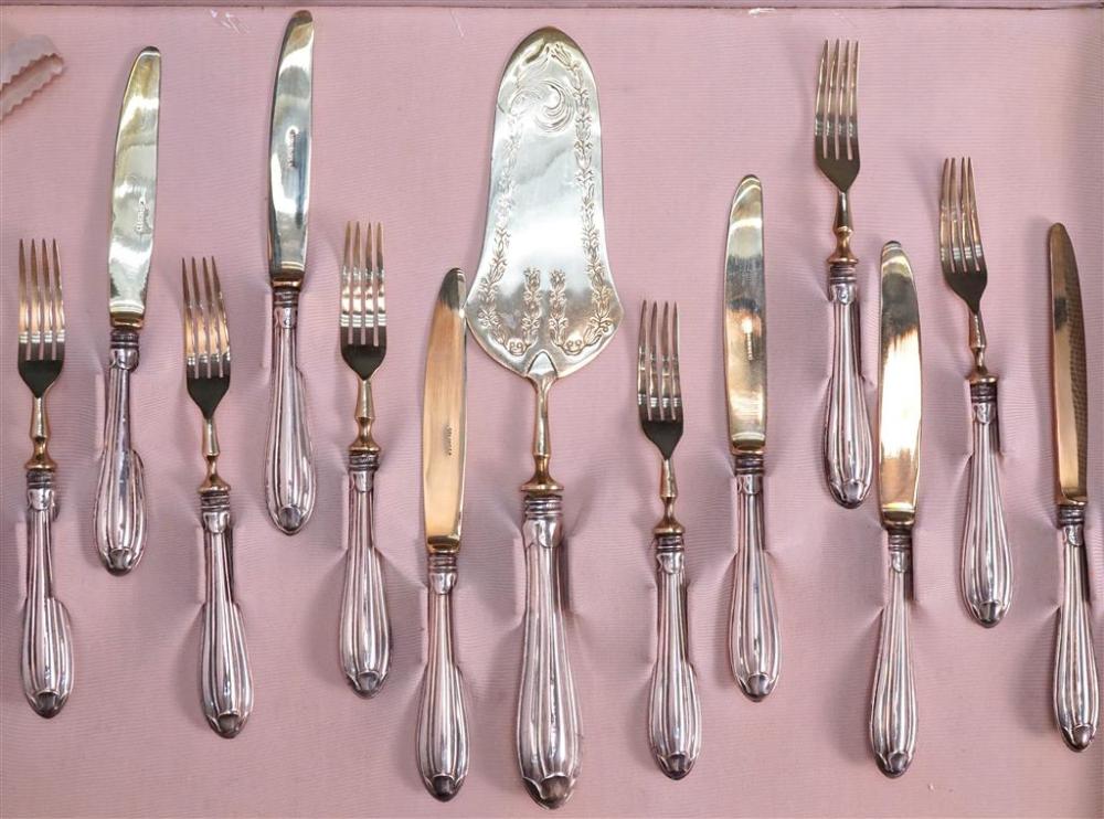 800 SILVER HANDLED 13 PIECE DESSERT 329021