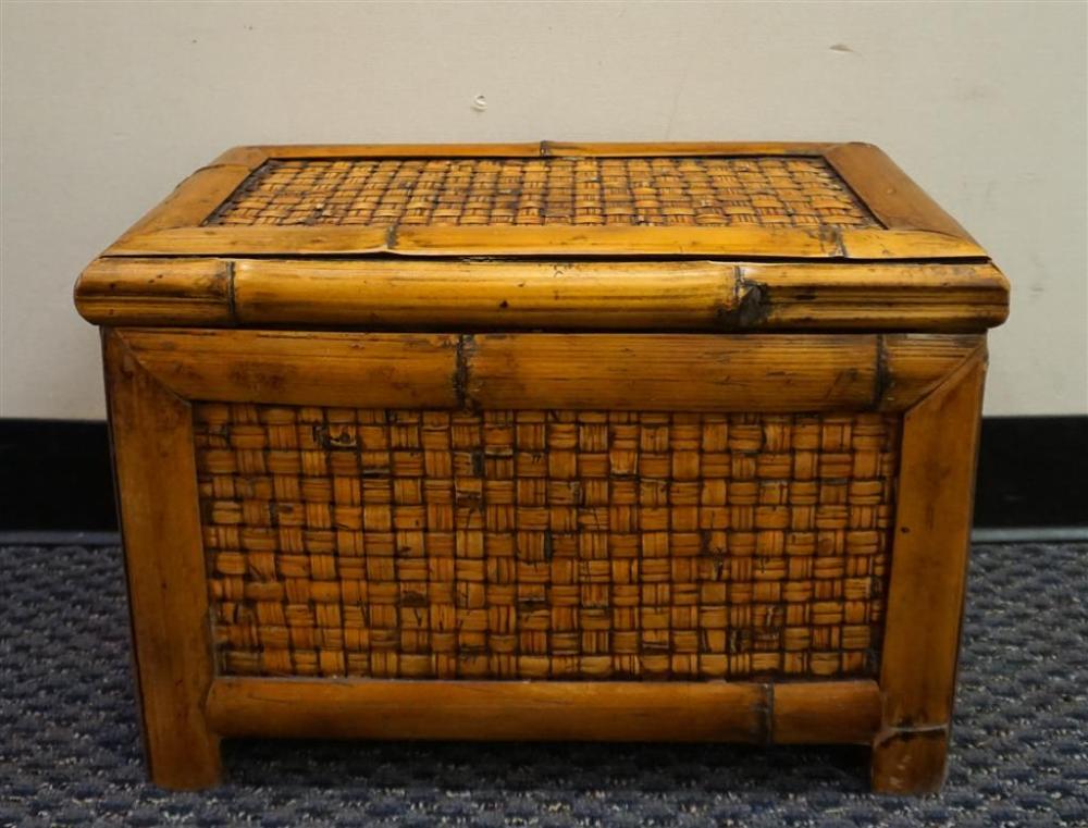 BAMBOO AND WICKER SMALL HINGED