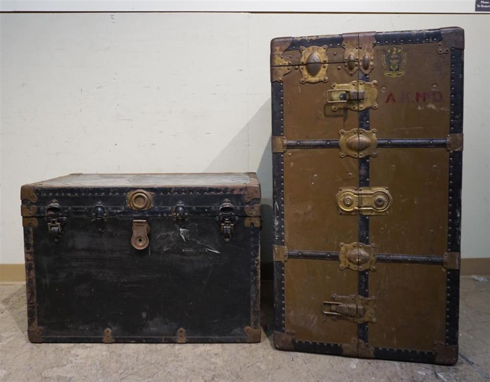 METAL MOUNTED PACKING TRUNK AND