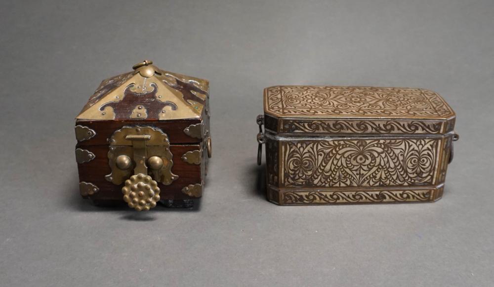 INDIAN SILVER INLAID COPPER BETEL