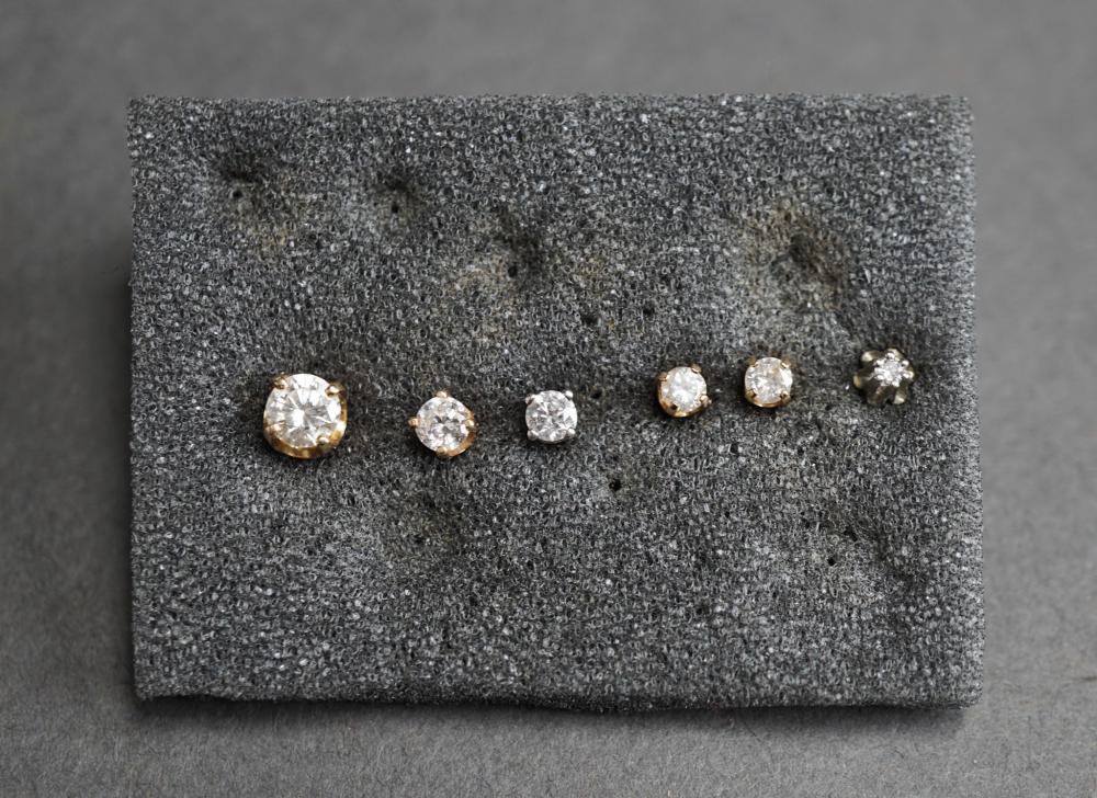 SIX LOOSE DIAMOND STUD EARRINGSSix 32bc5f