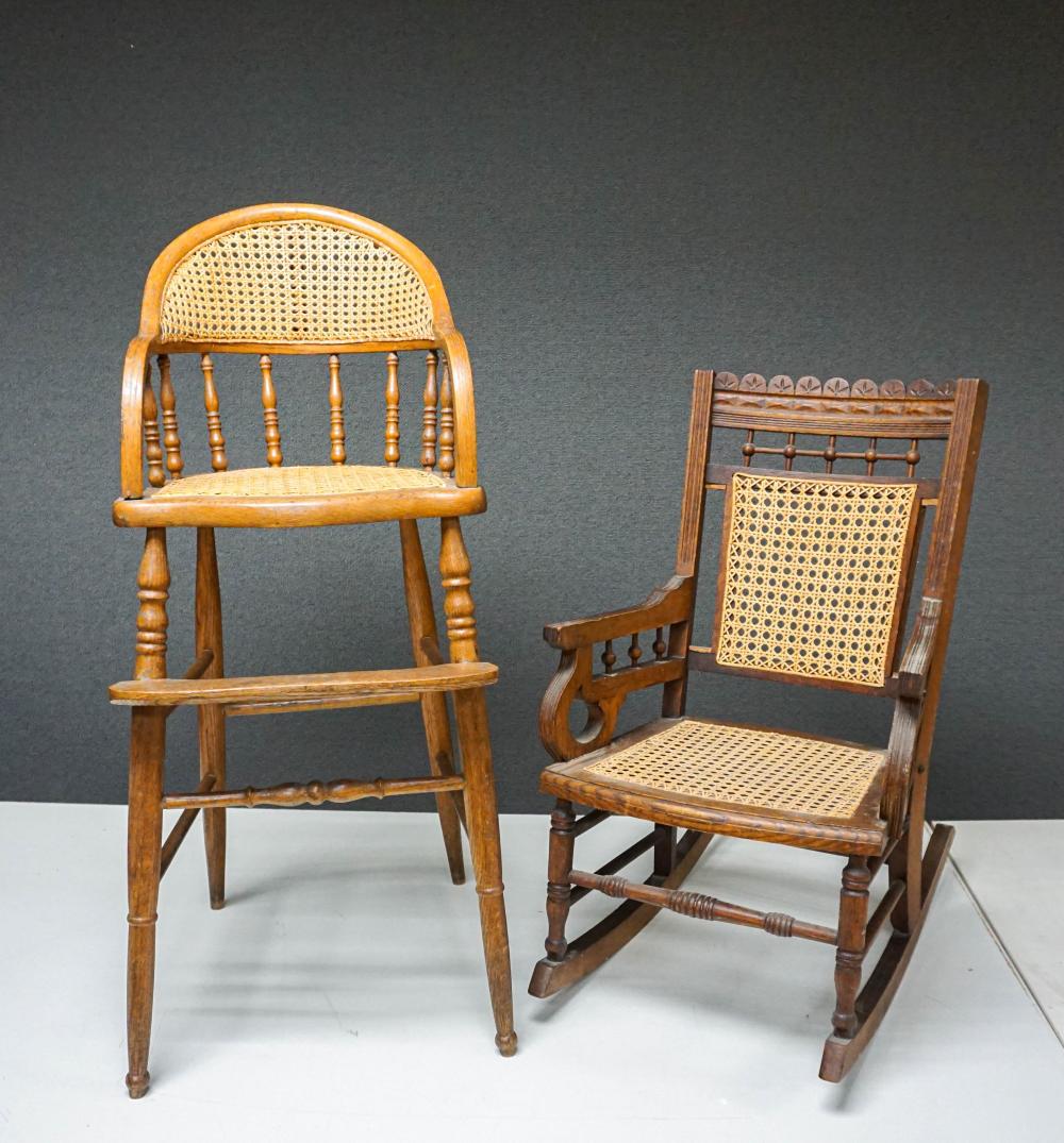 EARLY AMERICAN STYLE PINE AND CANED 32bdf5