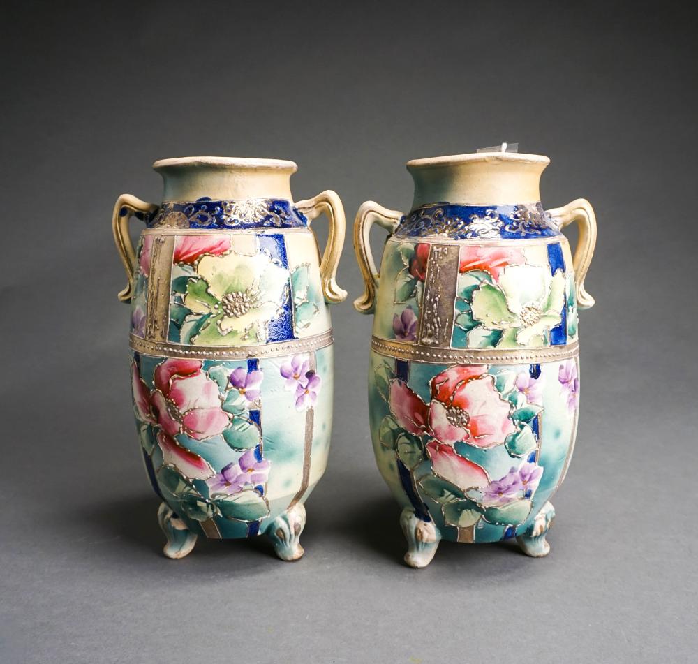 PAIR OF JAPANESE PORCELAIN FLORAL