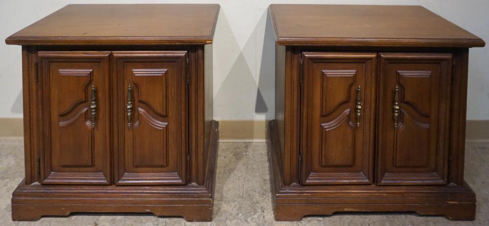 PAIR OF RENAISSANCE STYLE FRUITWOOD 32bf4b