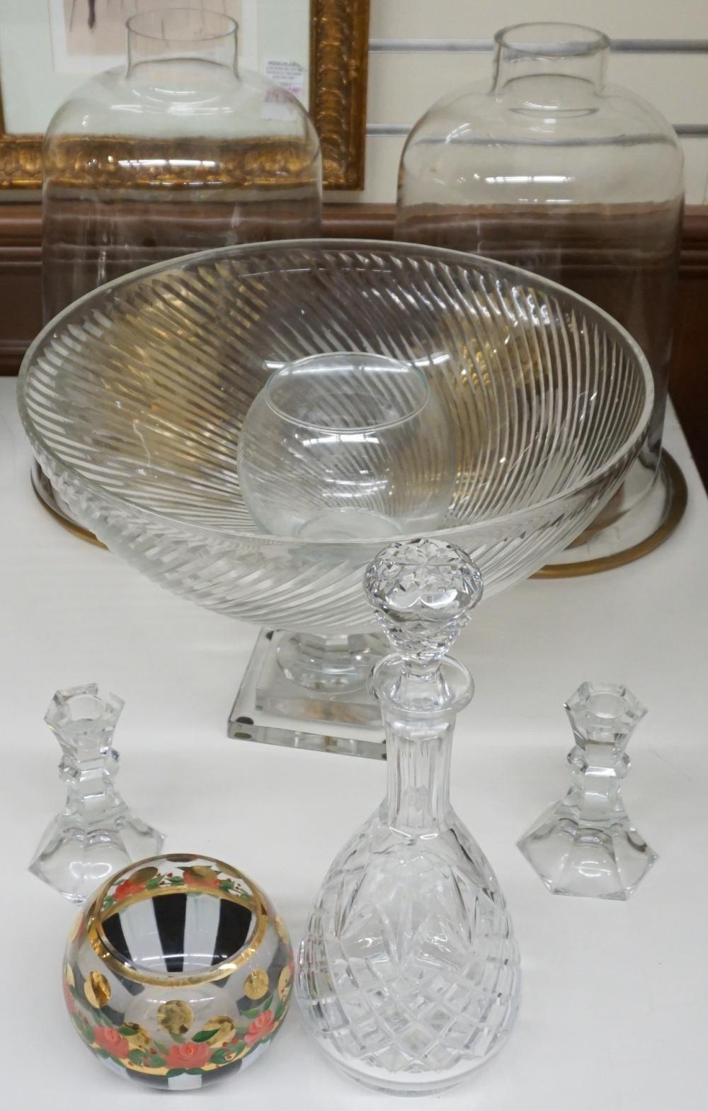 SMALL GROUP OF VARIOUS GLASS TABLE