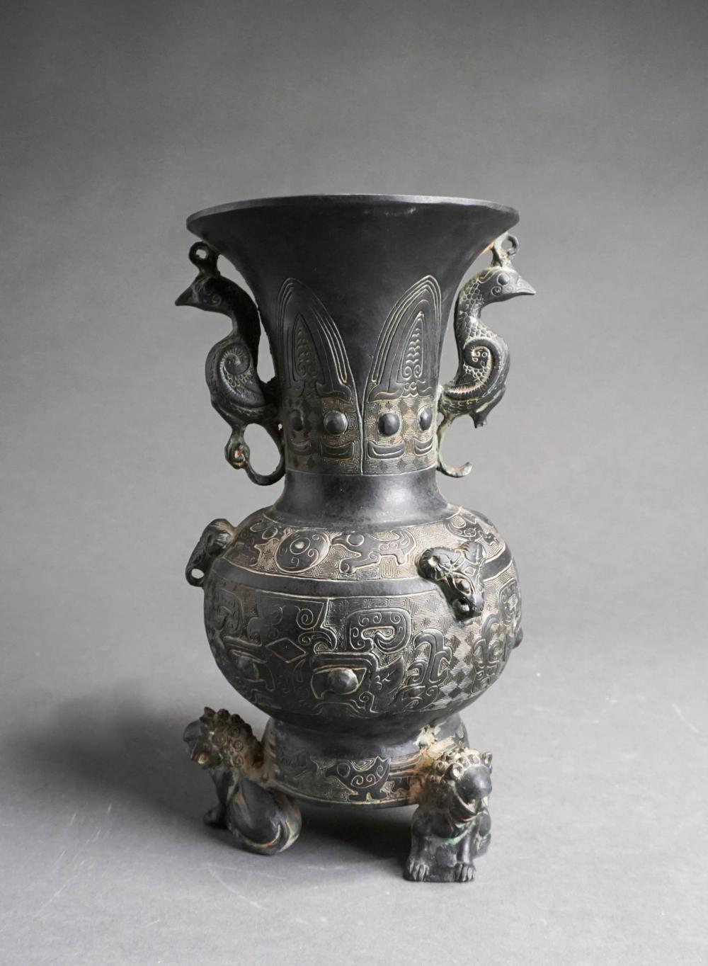 CHINESE ARCHAIC STYLE PATINATED