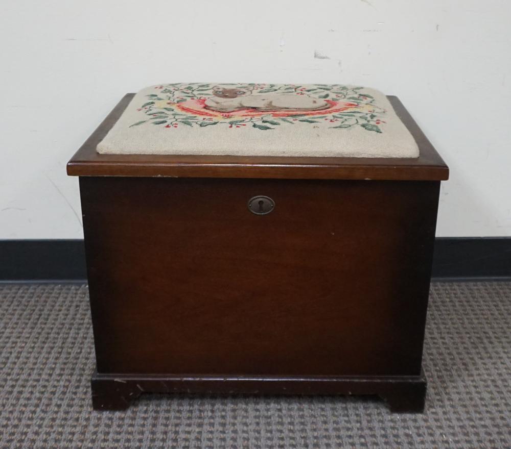 CHIPPENDALE STYLE STORAGE CHEST