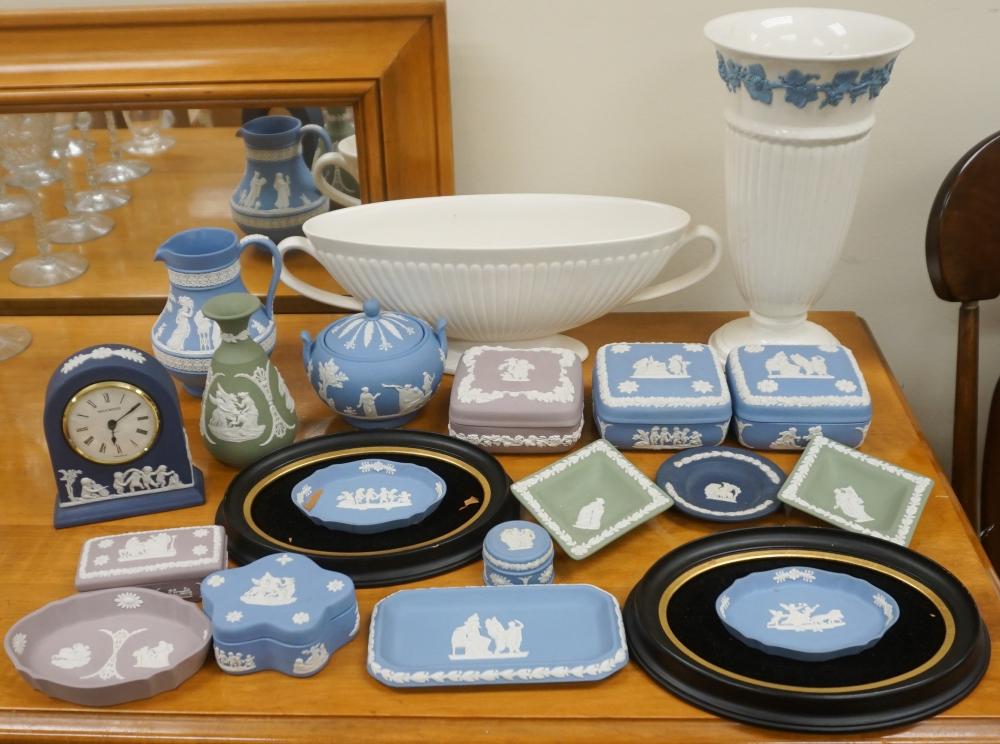 GROUP WITH WEDGWOOD, JASPERWARE,