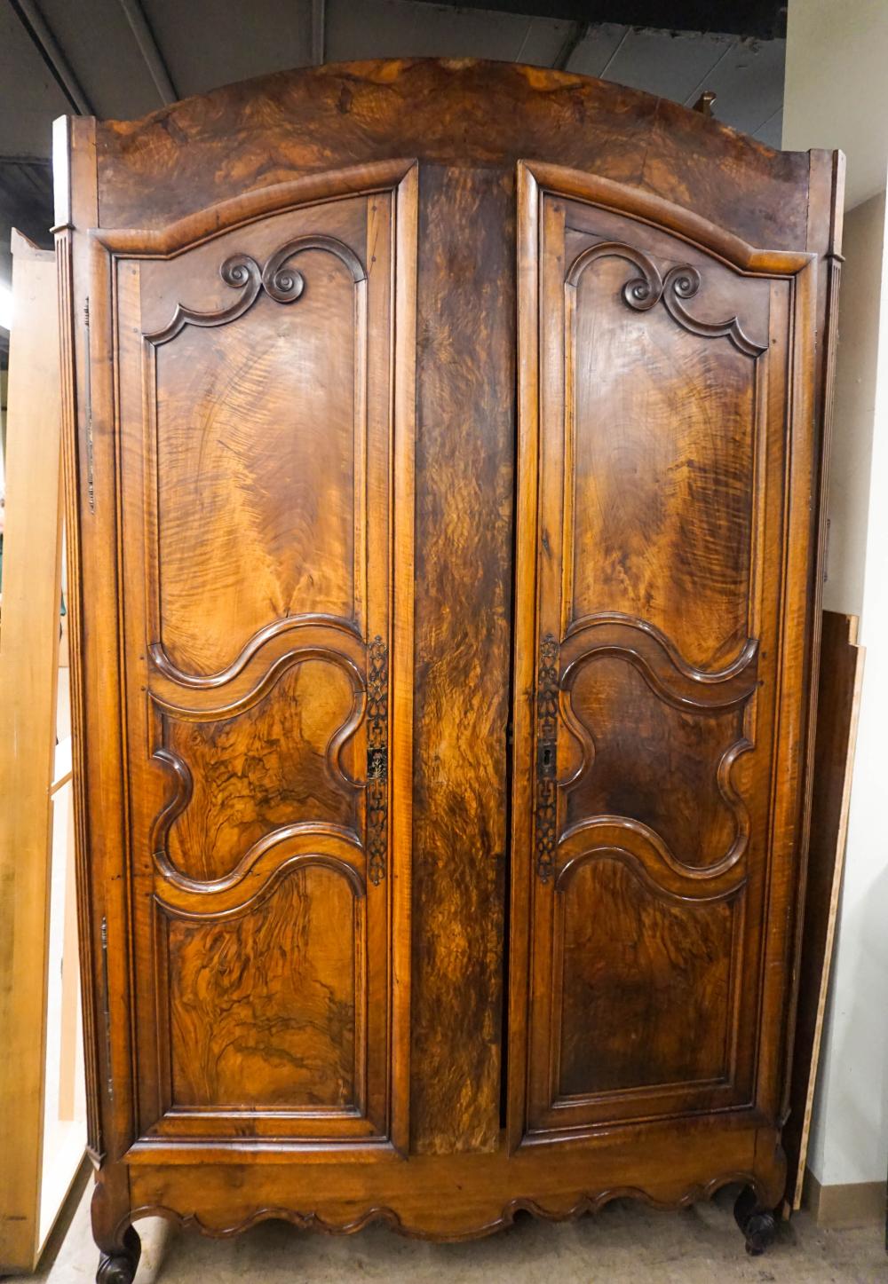 PROVINCIAL STYLE CARVED WALNUT