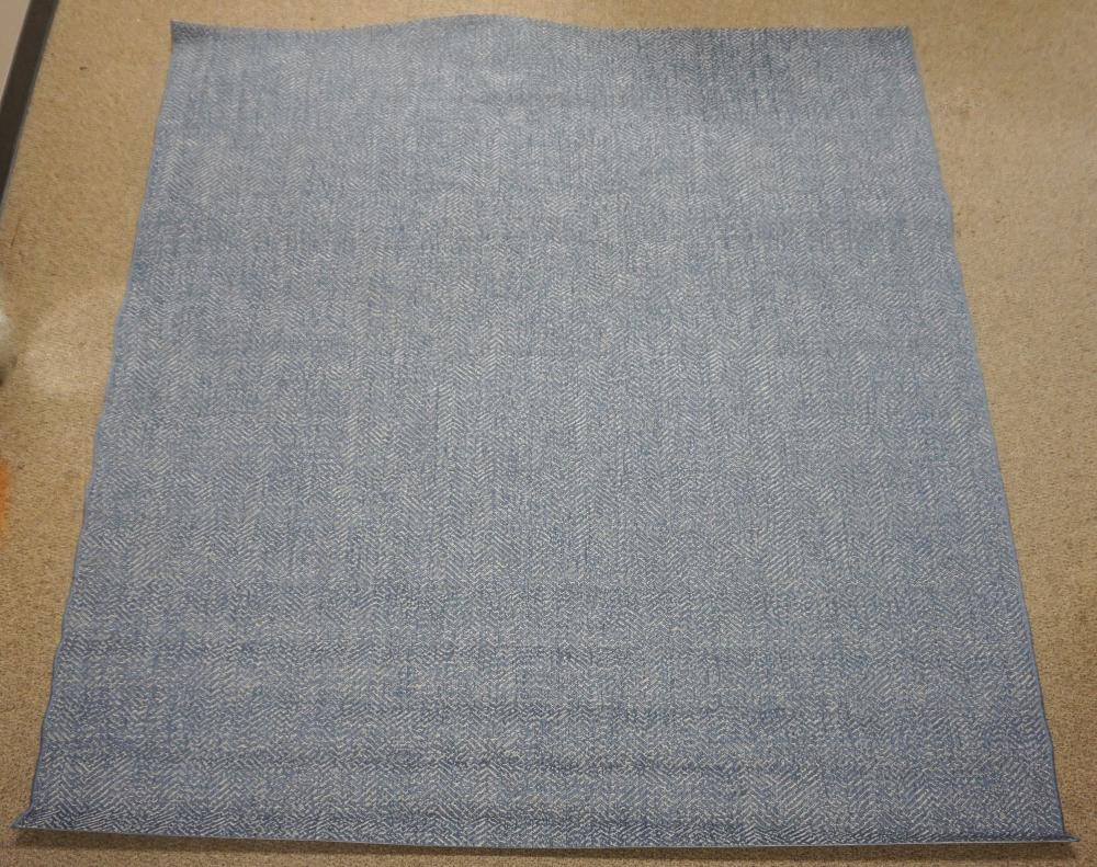 MACHINE MADE AREA RUG 10 FT X 32c6ab