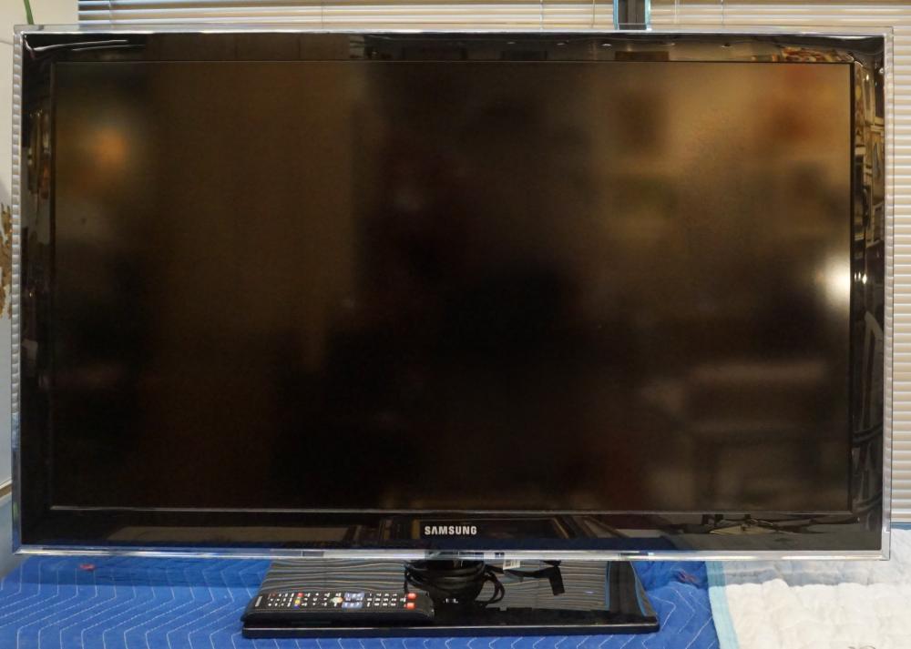 SAMSUNG 48 INCH TELEVISION MANUFACTURED 32c72a