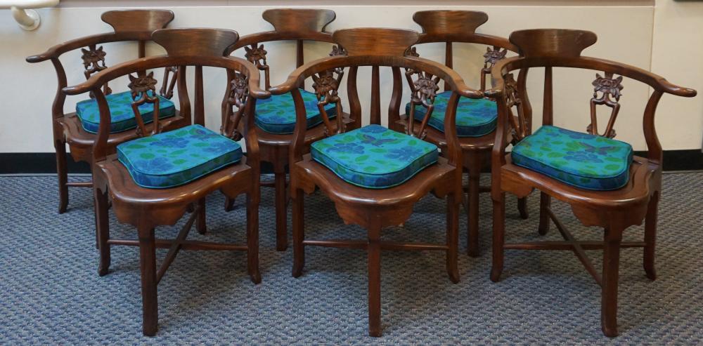 SET OF SIX CHINESE HARDWOOD CORNER 32c7de