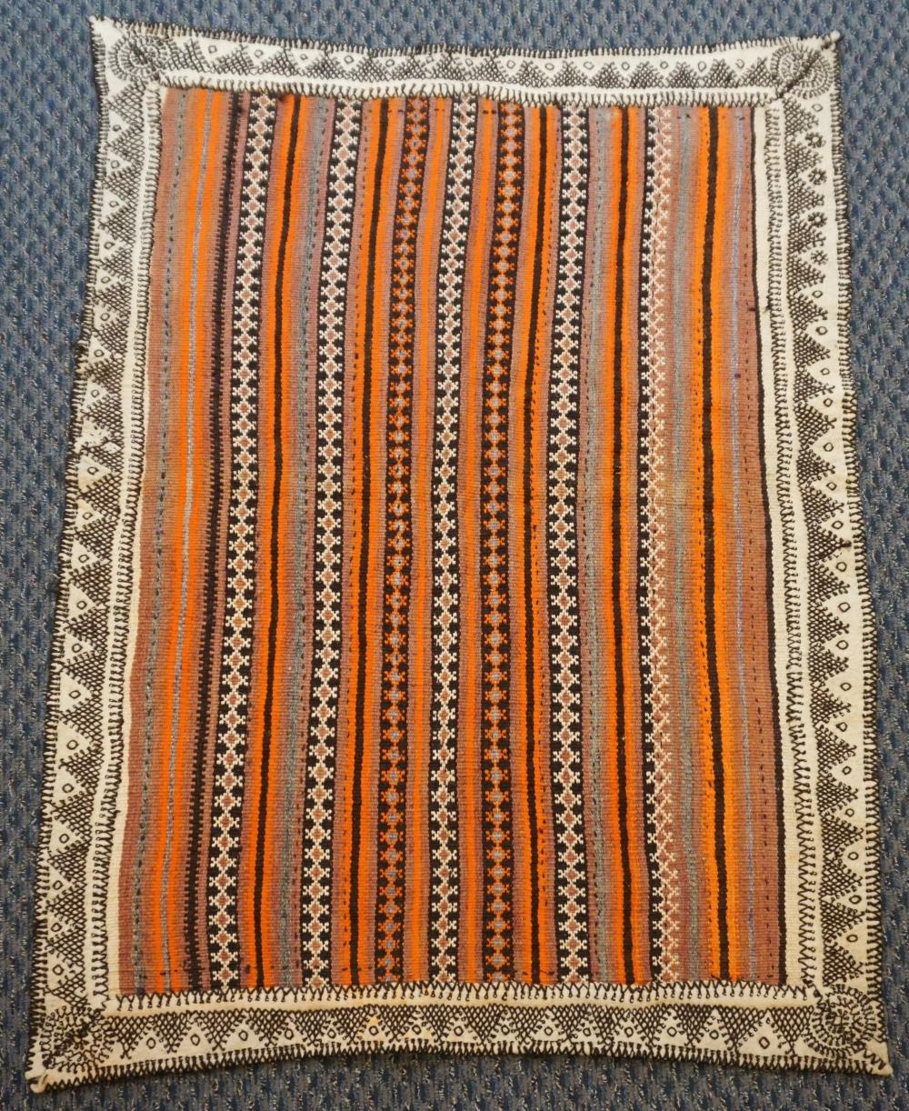 CENTRAL ASIAN PRESSED WOOL WALL 32c96a