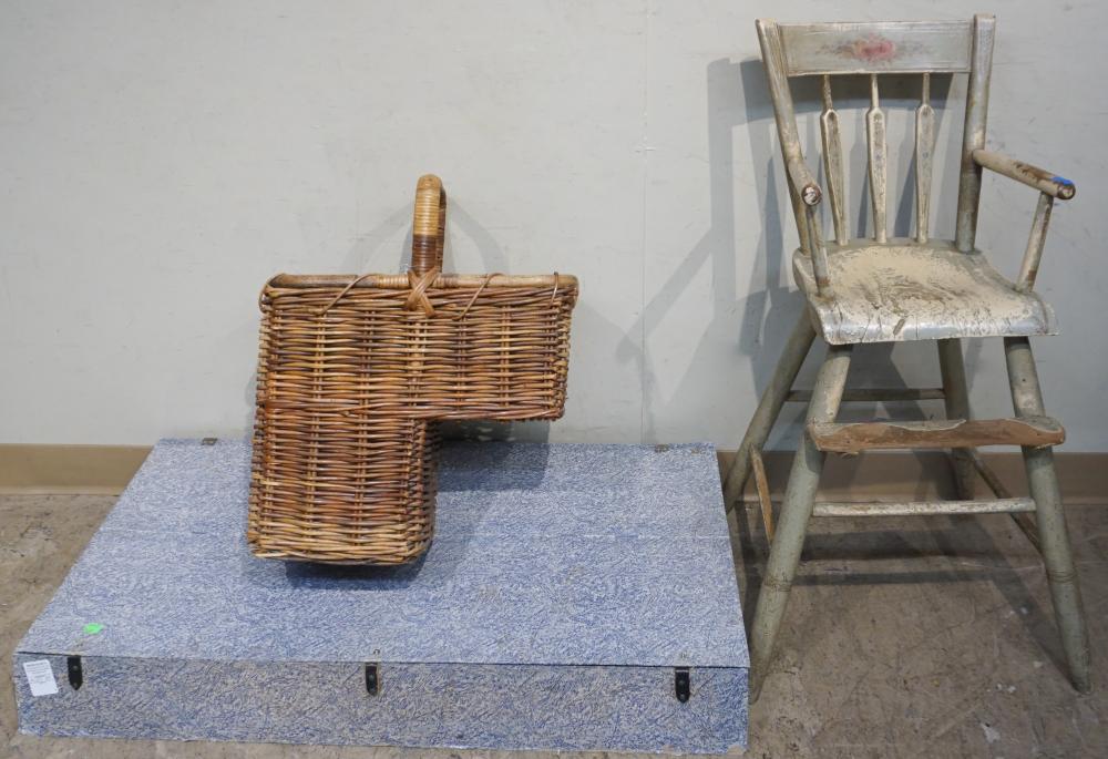 EARLY AMERICAN STYLE GREEN PAINTED HIGHCHAIR,