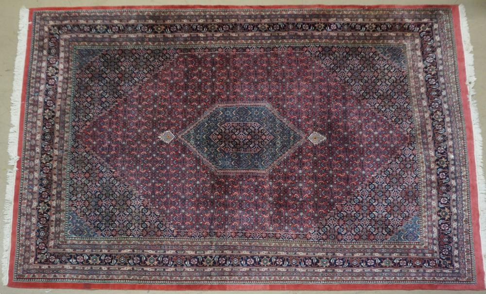 INDO-SAROUK RUG, 13 FT 7 IN X 9