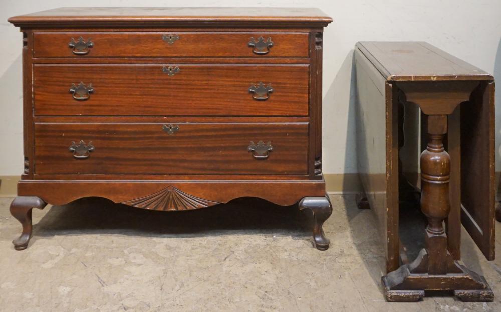 GEORGE III STYLE MAHOGANY CHEST