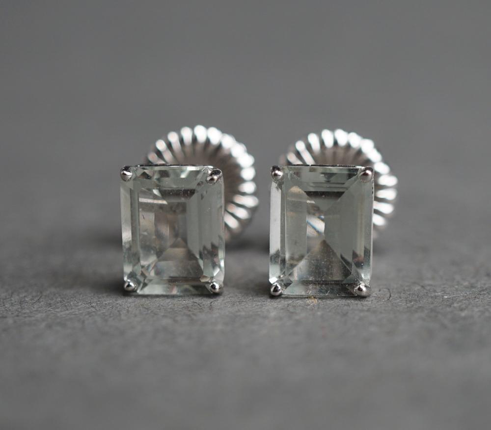 PAIR OF 14 KARAT WHITE GOLD AND 32cae3