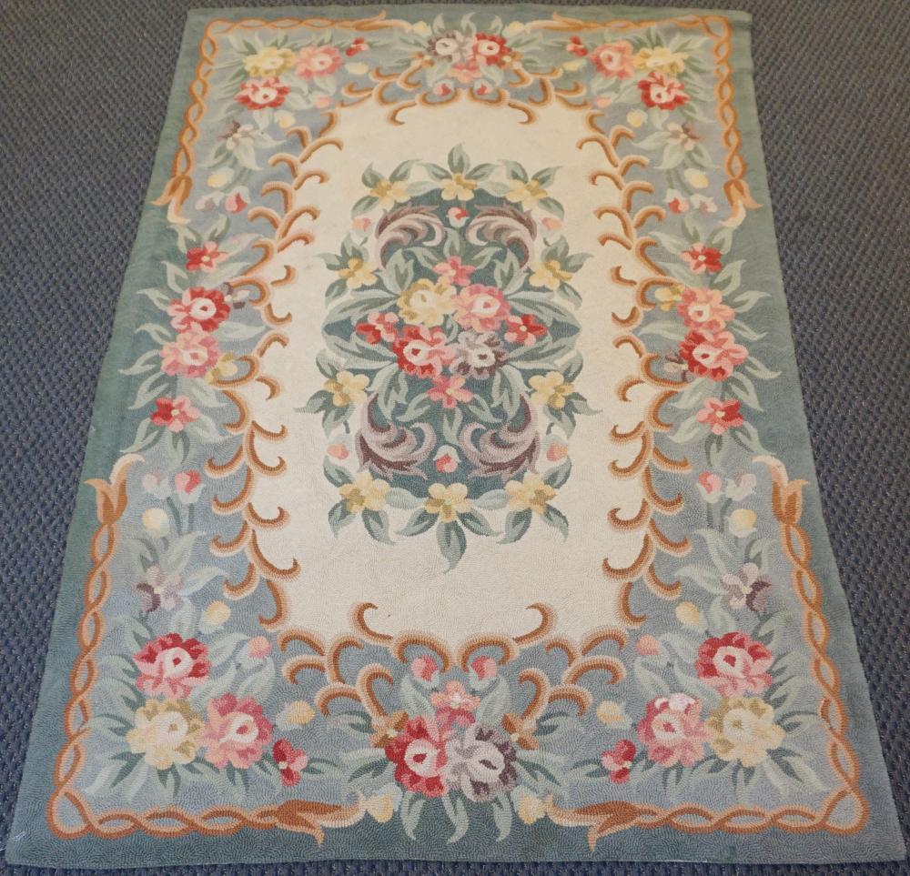 AUBUSSON STYLE HOOK RUG 8 FT X 32cba4