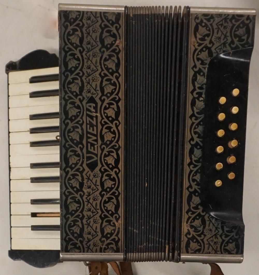 VENENZIA STEEL REEDS ACCORDIONVenenzia