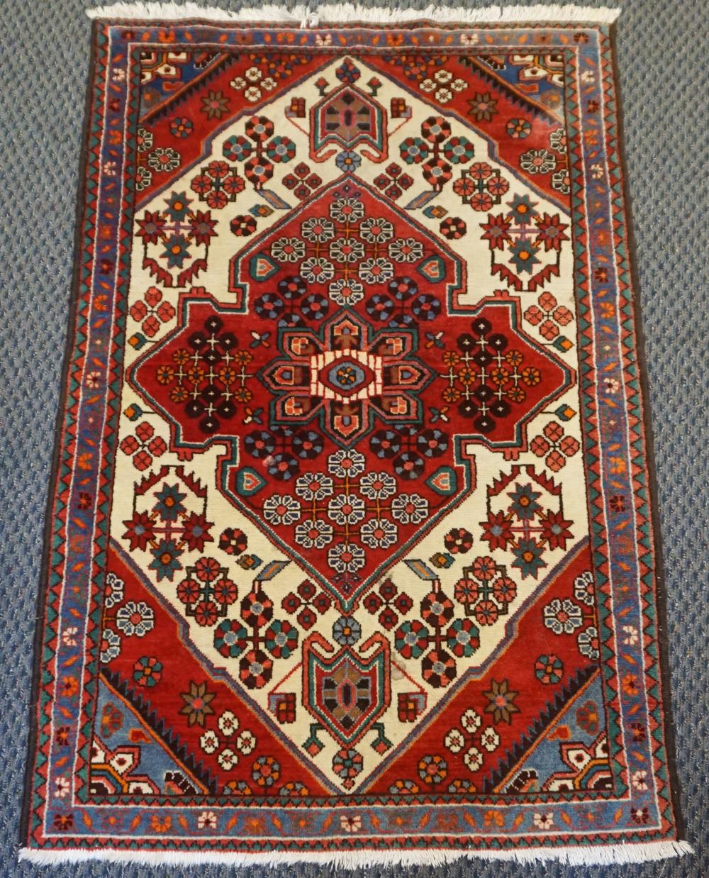 INDO-CAUCASIAN RUG, 5 FT 9 IN X