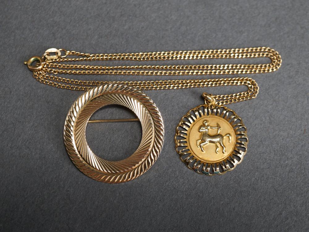 18 KARAT YELLOW GOLD SAGITTARIUS  32cefe