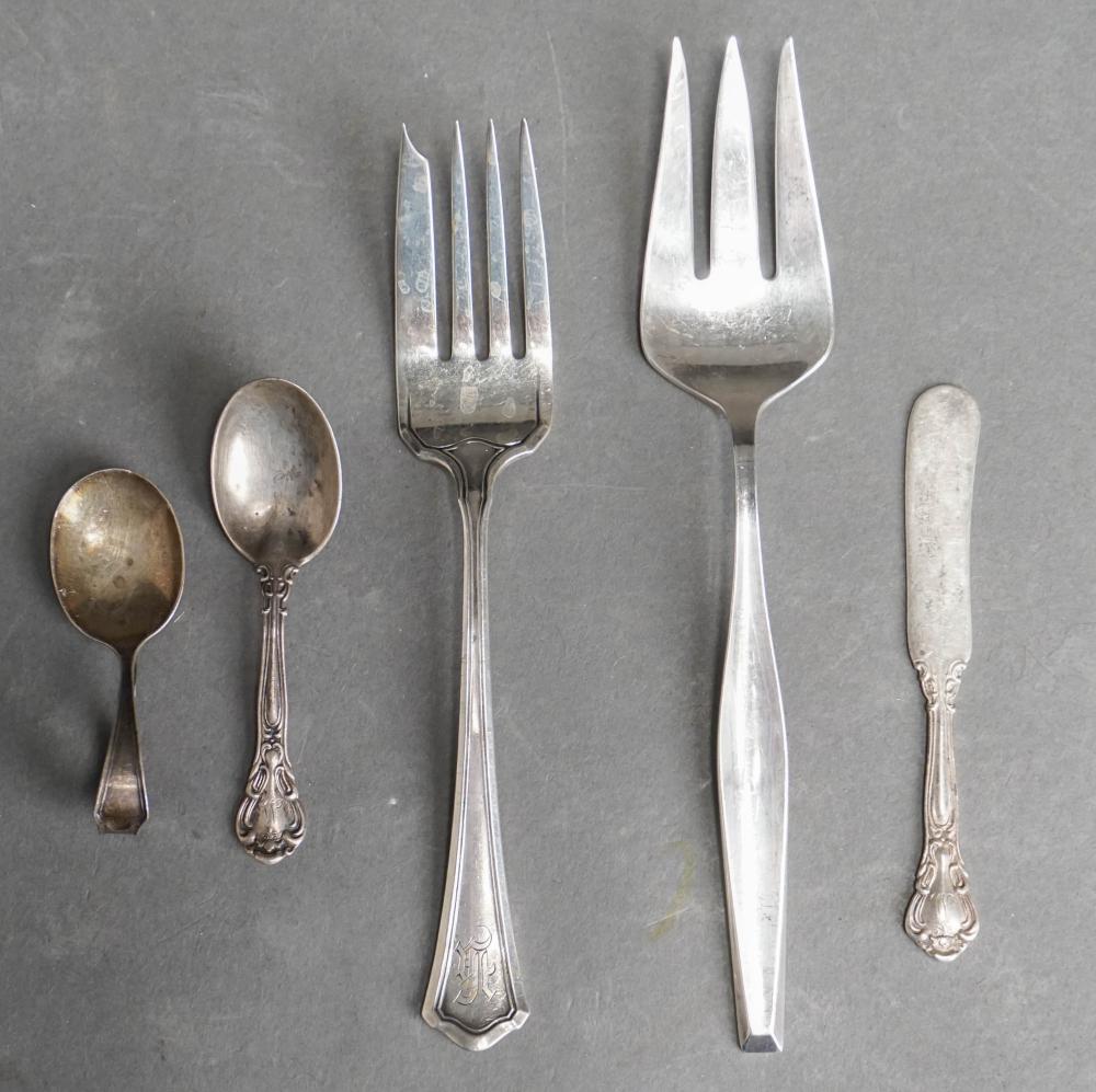 FIVE ASSORTED AMERICAN STERLING 32cf2f