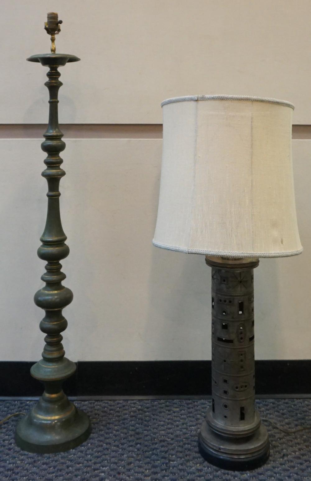 PATINATED BRASS FLOOR LAMP AND