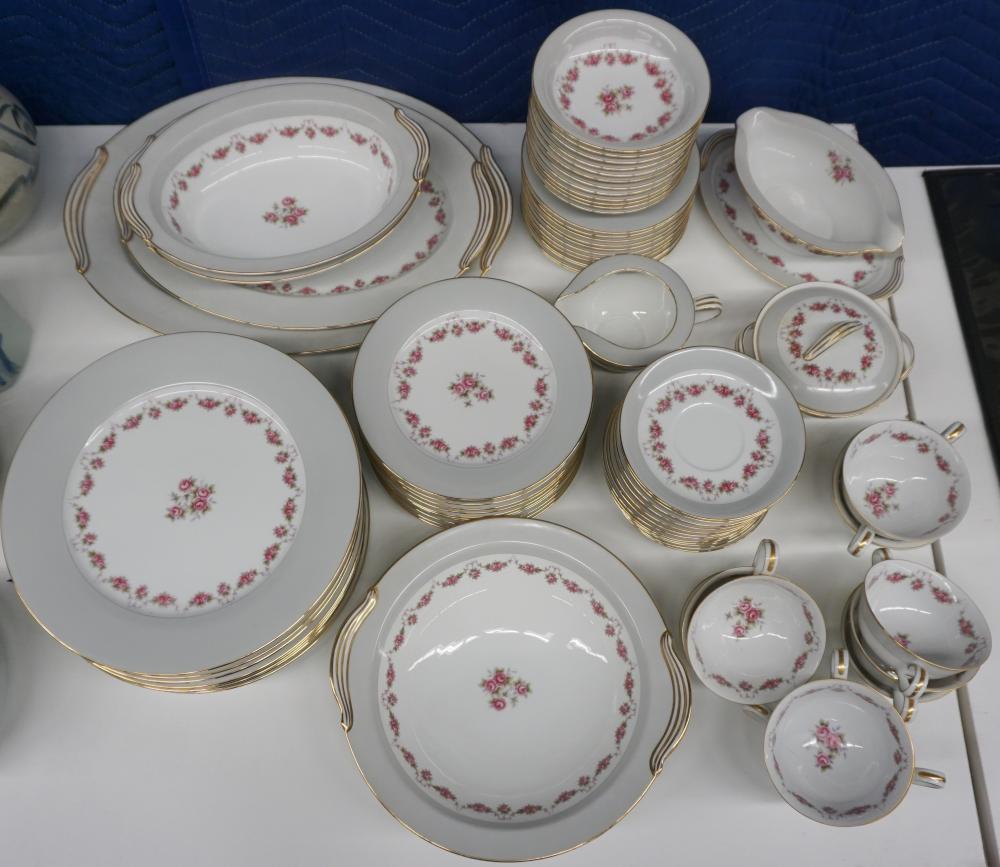 NORITAKE GLENROSE PATTERN 81 PIECE 32acc3