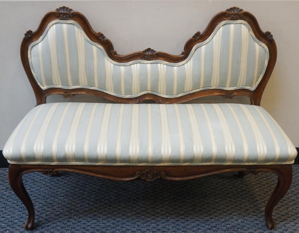 PROVINCIAL STYLE FRUITWOOD STRIPE