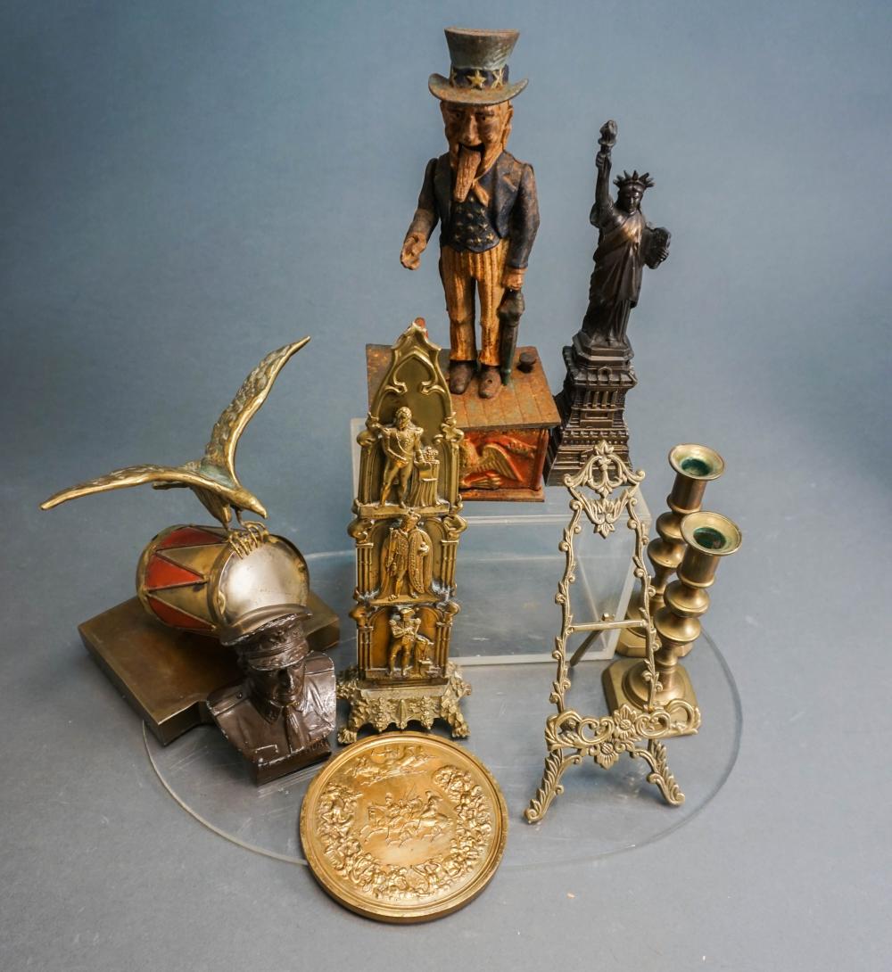 COLLECTION OF ASSORTED DECORATIVE METALCRAFT