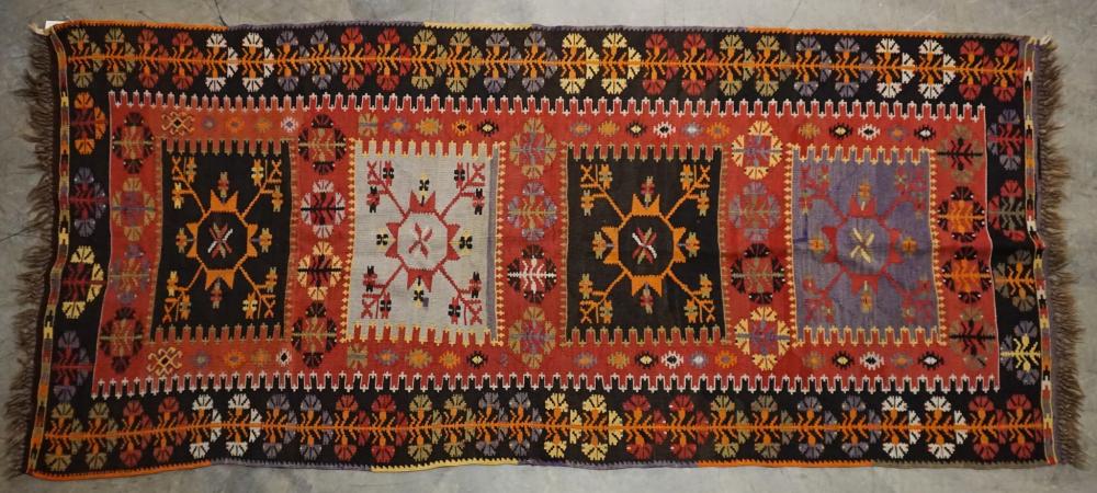 KILIM RUG 8 FT 1 IN X 3 FT 8 INKilim 32ae01