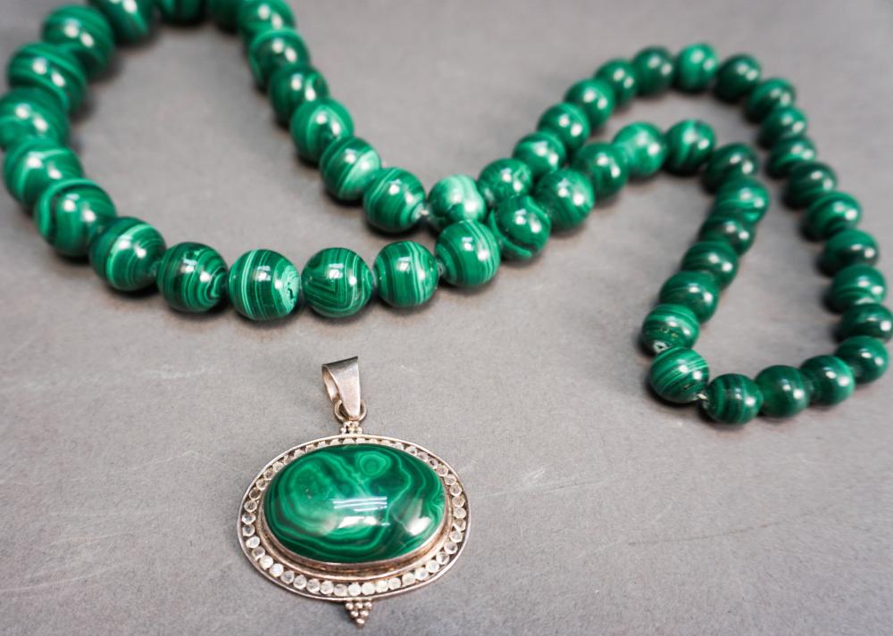 GRADUATED MALACHITE STRUNG BEAD 32ae37