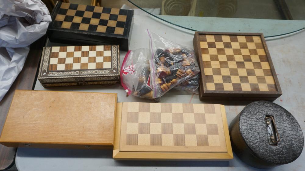 COLLECTION OF ASSORTED CHESS AND