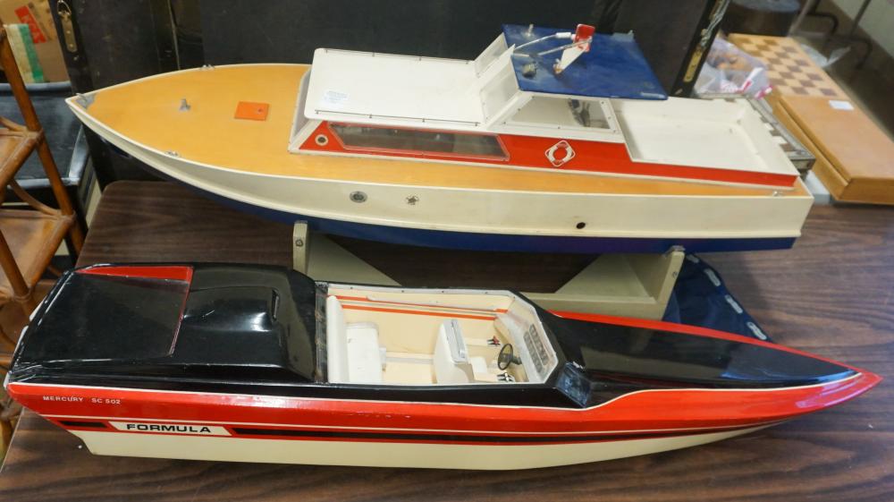 MERCURY SC502 'FORMULA' MODEL SHIP