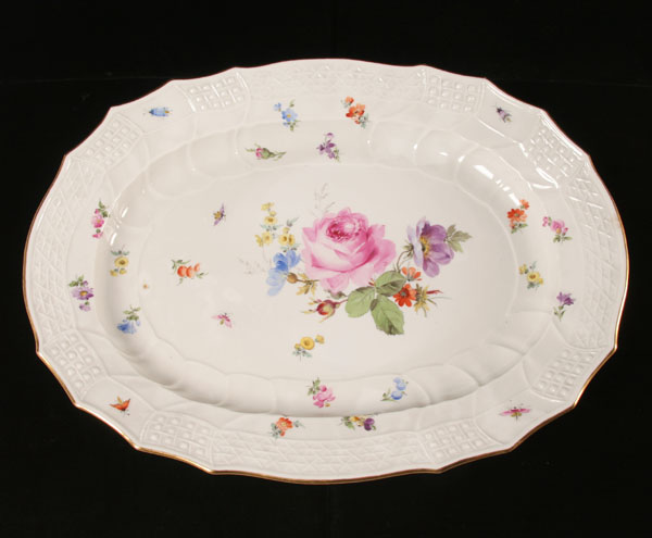 Meissen porcelain serving platter 51186